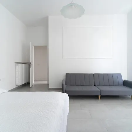 Spacious - 4 Bedrooms And 3 Bathrooms Lägenhet *