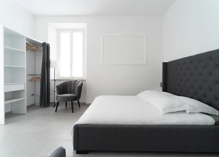 Spacious - 4 Bedrooms And 3 Bathrooms Apartment Bergamo