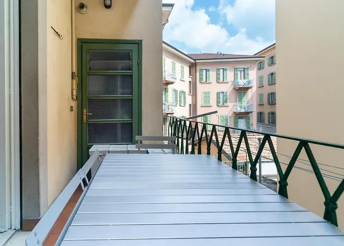 Spacious - 4 Bedrooms&3 Bathrooms * Bérgamo