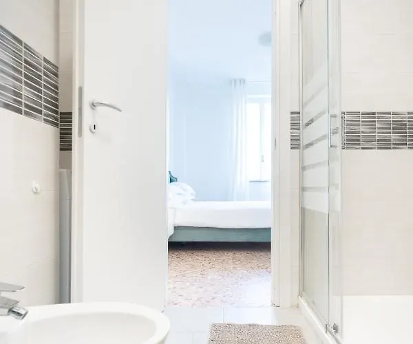 Apartment Spacious - 4 Bedrooms And 3 Bathrooms Bergamo