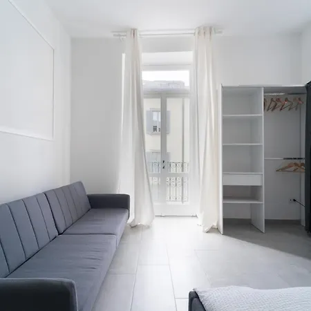 Spacious - 4 Bedrooms And 3 Bathrooms Apartament Bergamo